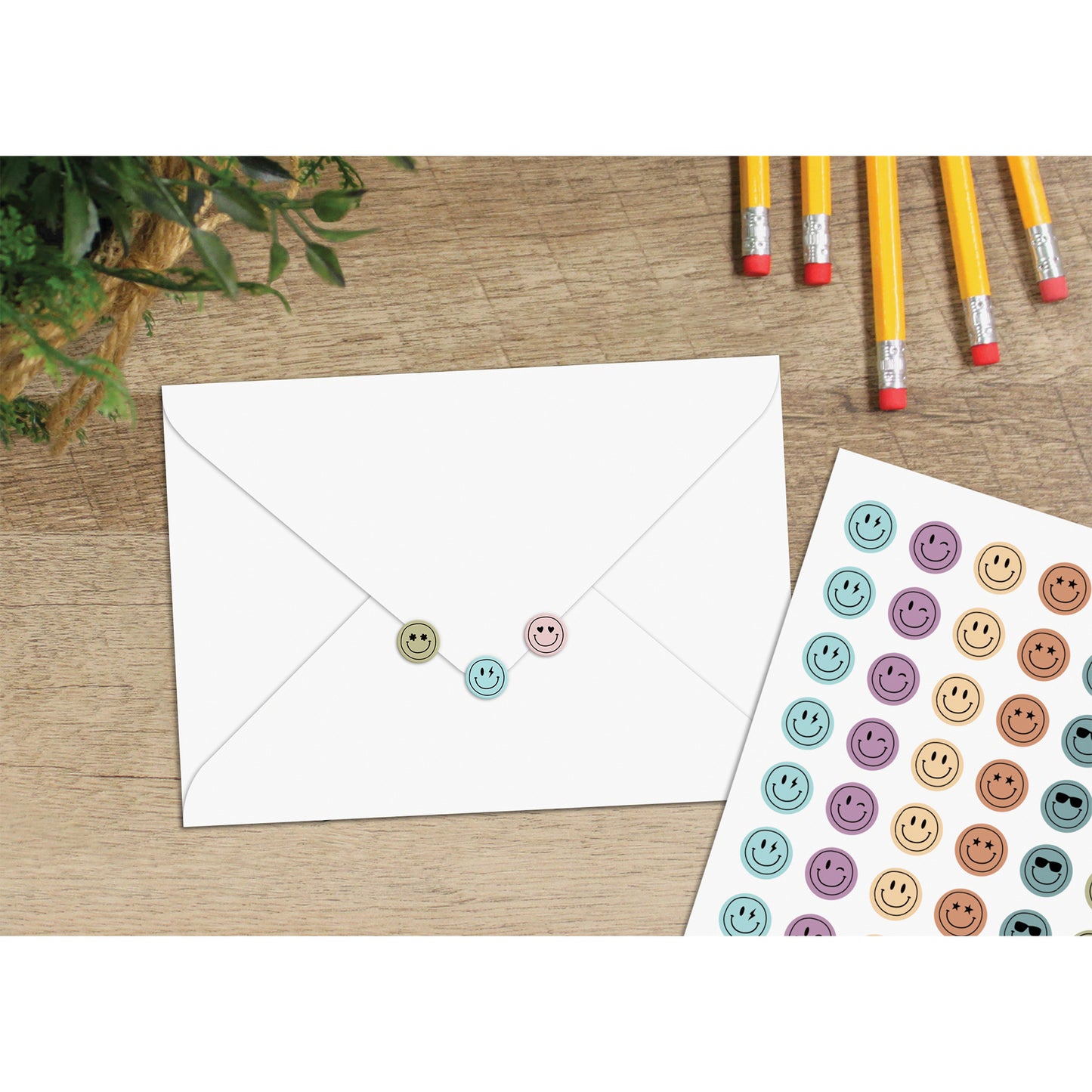 372449880.jpg