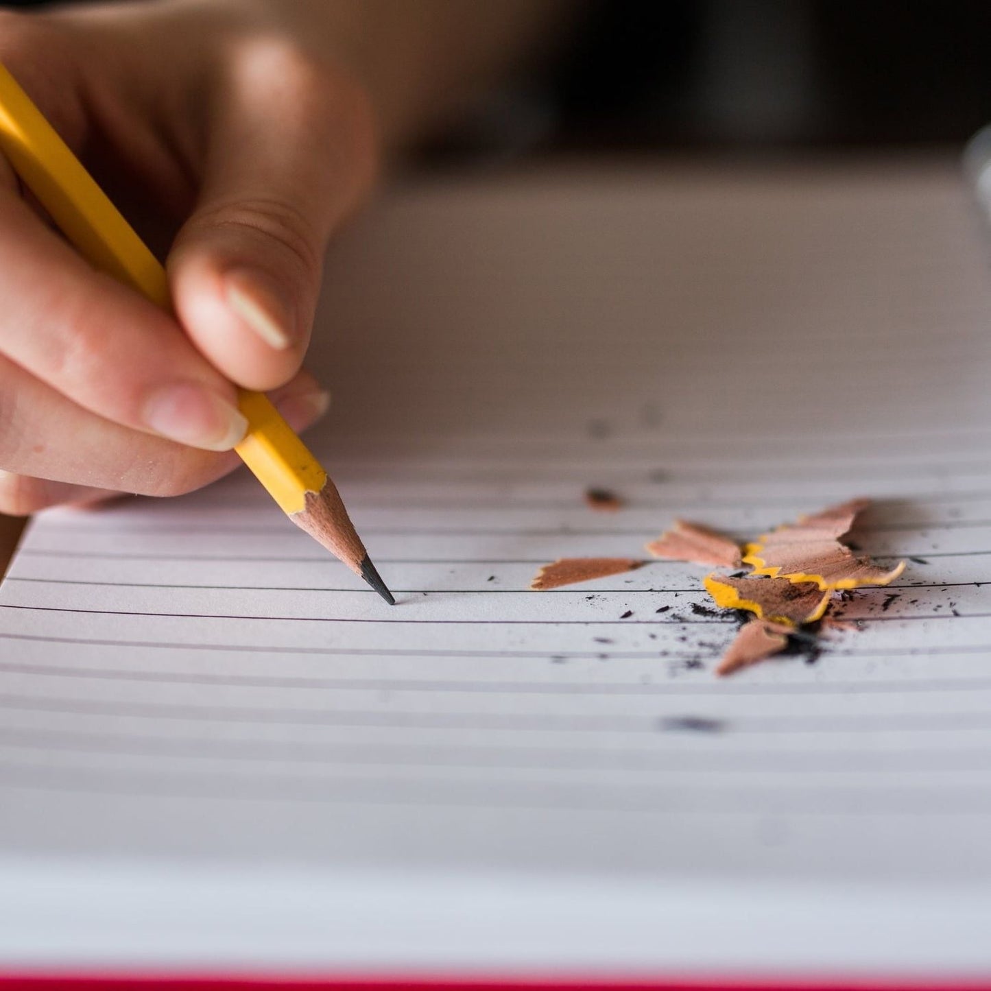 Ticonderoga Pencils #2 Soft Yellow Woodcase Graphite Pencil for School Supplies and Craft Supplies 12 Count (13882) Free Sharpener 1 Pack