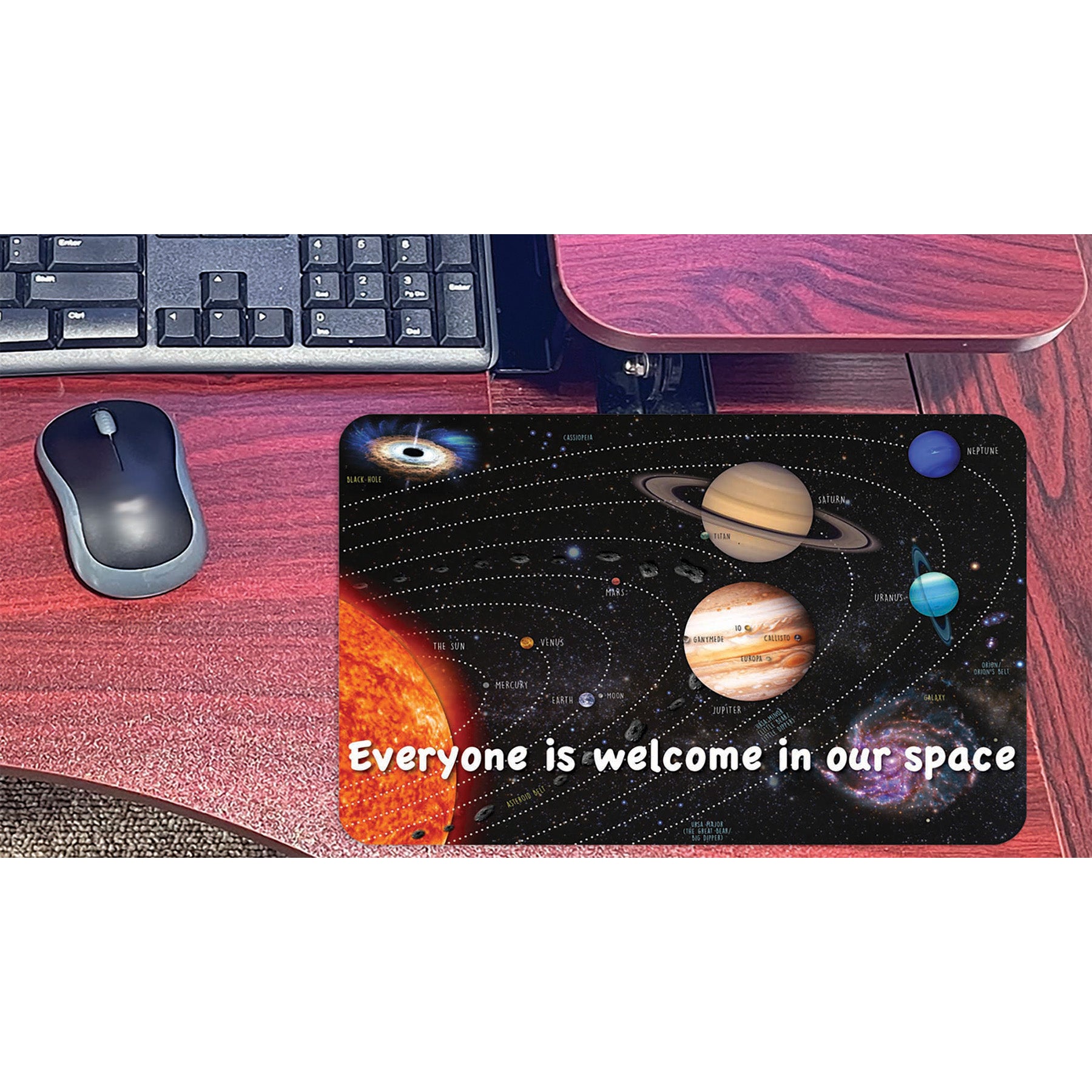 372437801.jpg