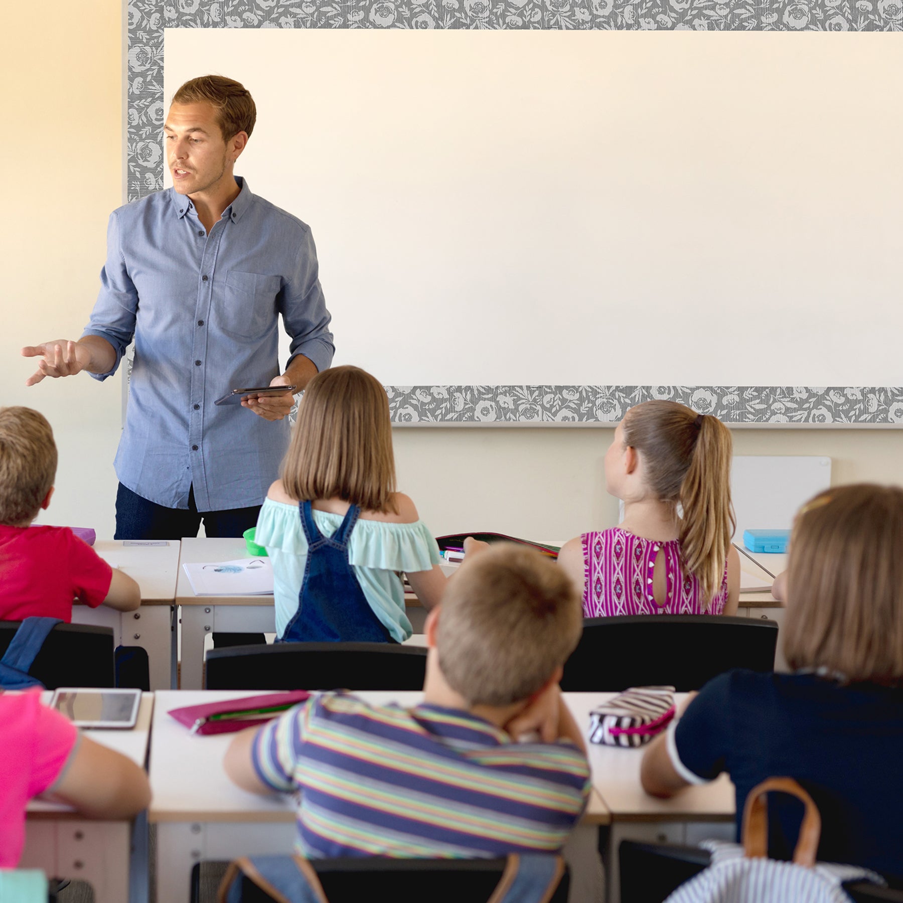 372438519.jpg