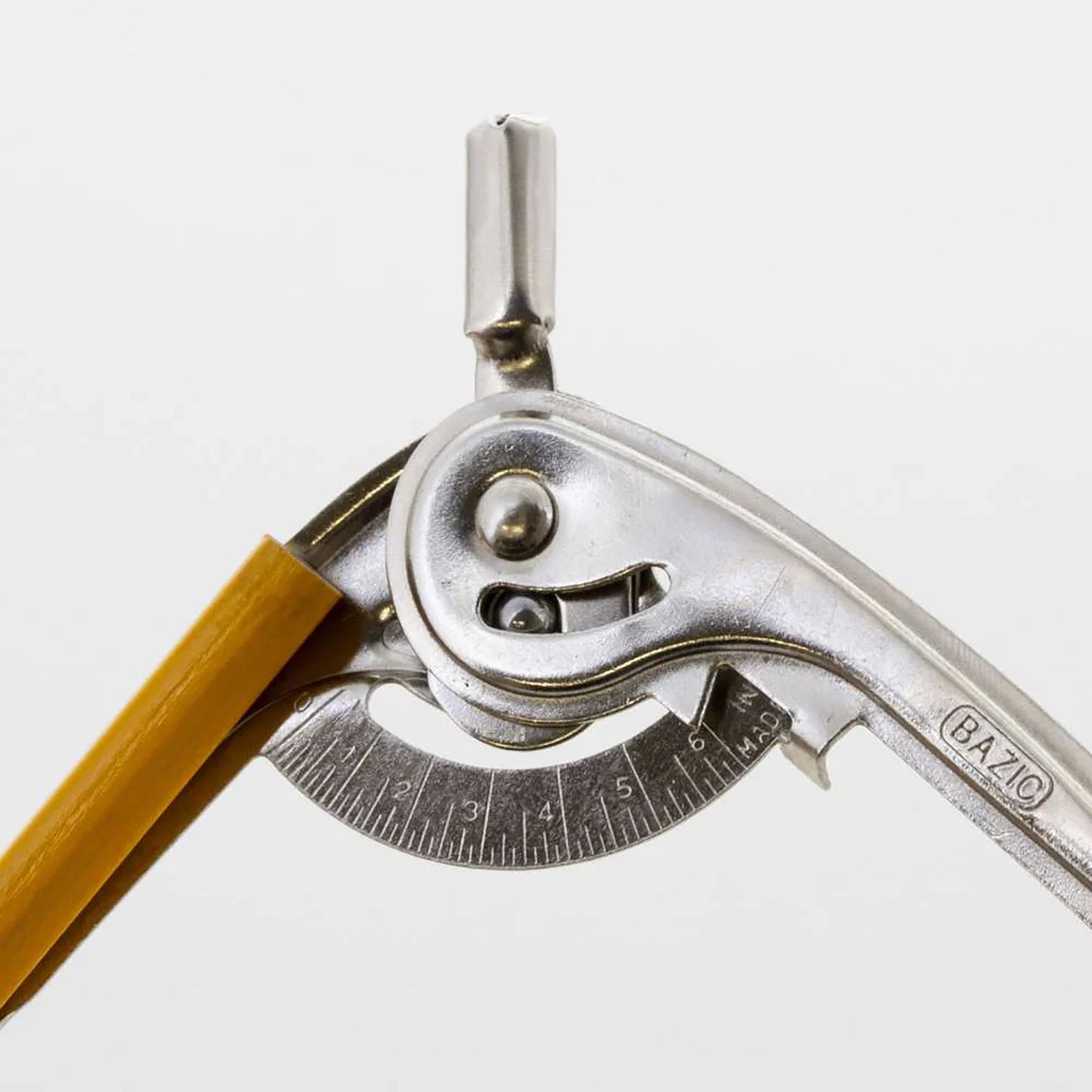 372440247.jpg