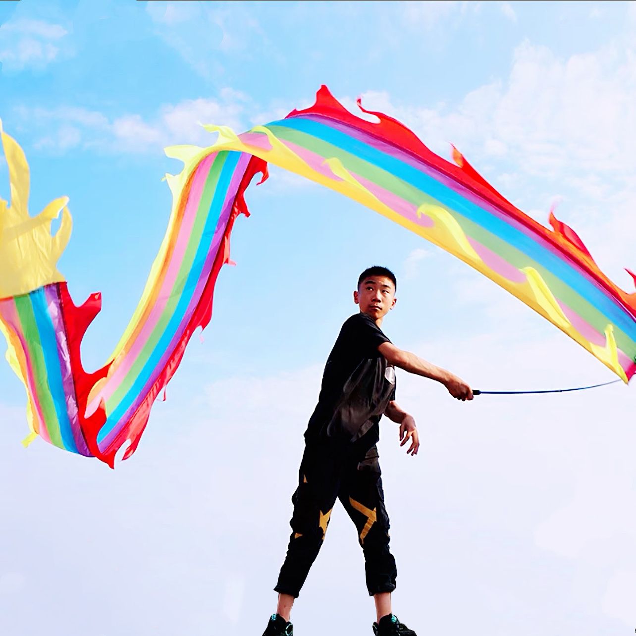 3 Meters (9.8 FT) Golden Scale Silk Dragon POI Outdoor Flinging Wind Spinners & Fitness Dragon Dance Wu Long 3D dragon Ribbon Streamer with Fiberglass Handstick + Travel Bag!