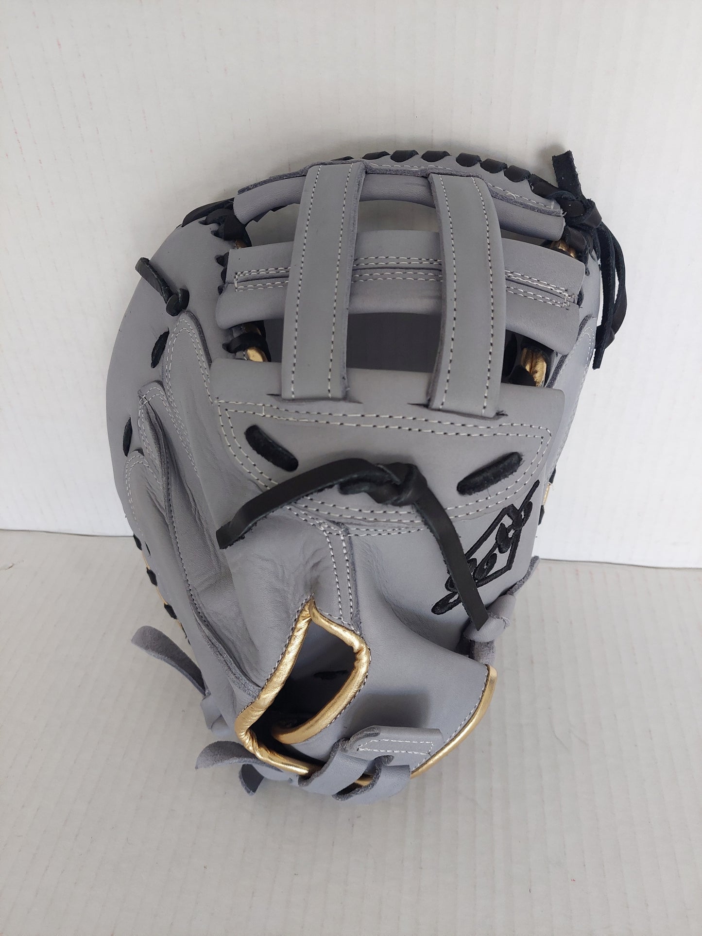 Soto Softball Catchers Mitt