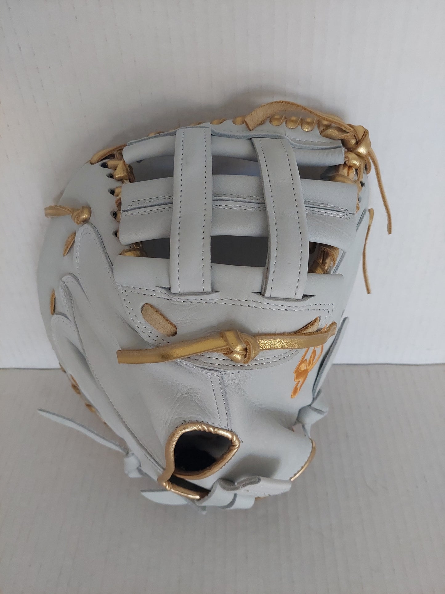 Soto Softball Catchers Mitt