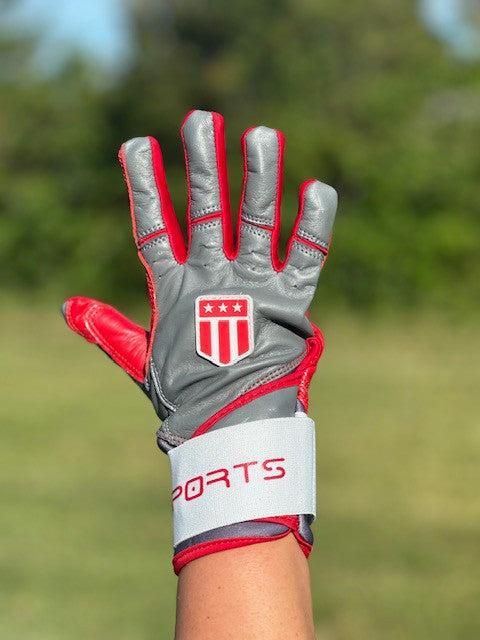 Long cuff Gray with a Red Palm Stock