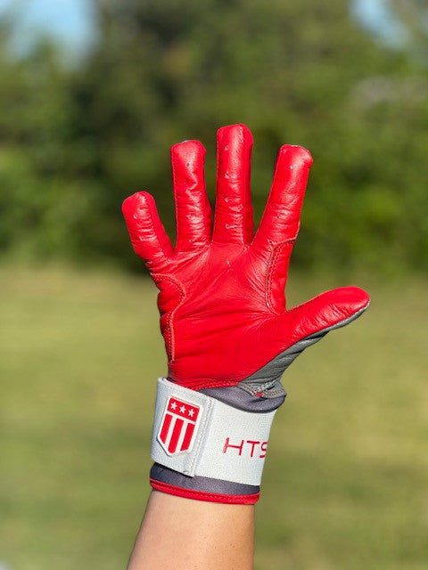 Long cuff Gray with a Red Palm Stock