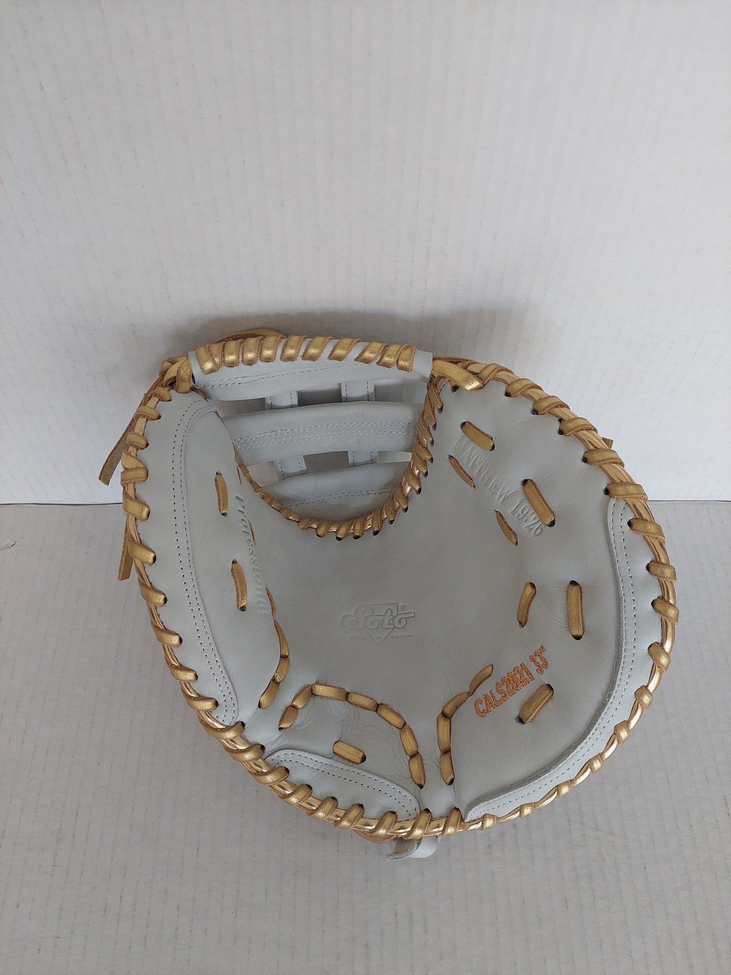 Soto Softball Catchers Mitt