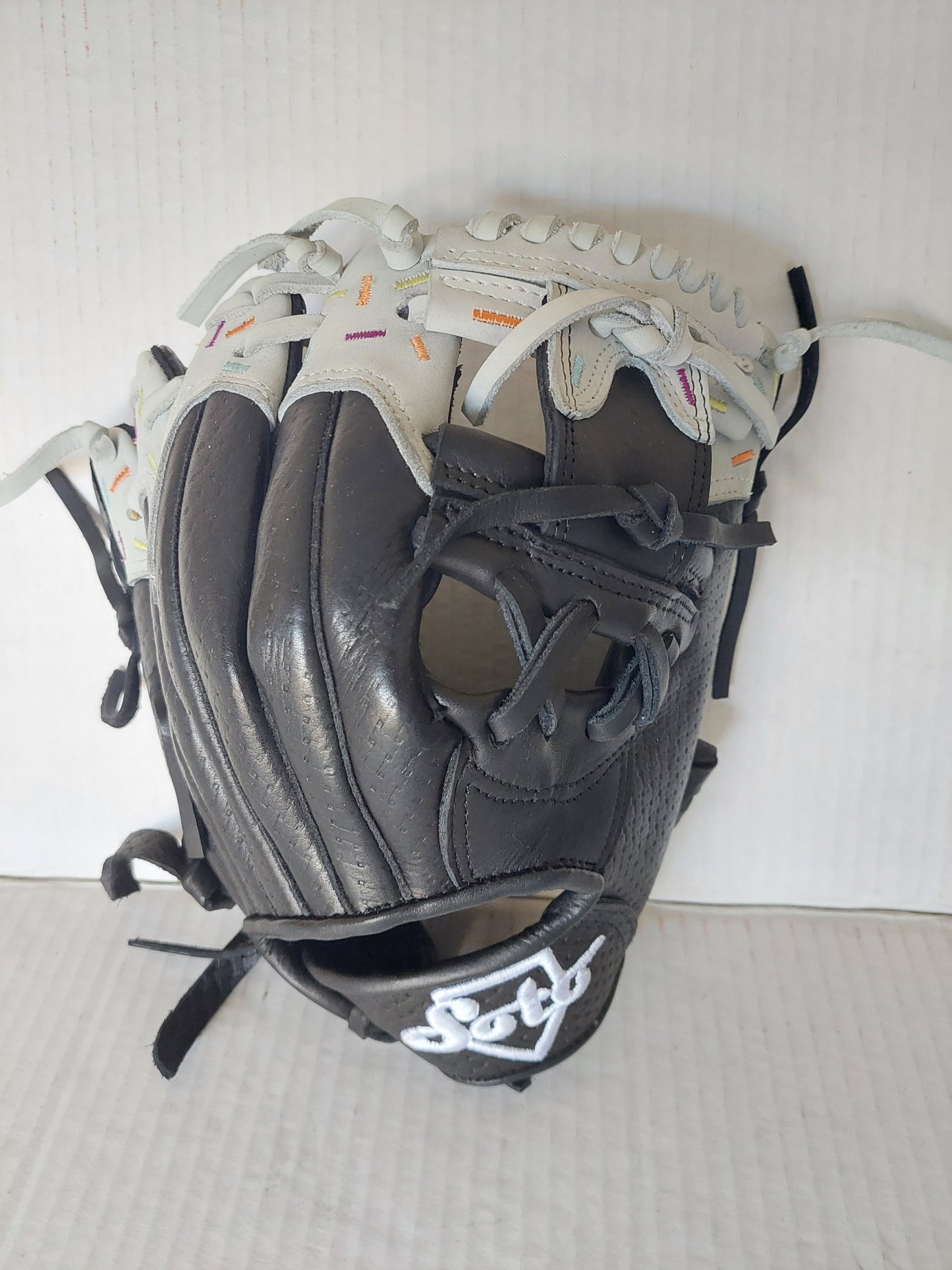 Soto Ice Cream Drip 12" Fielding Glove